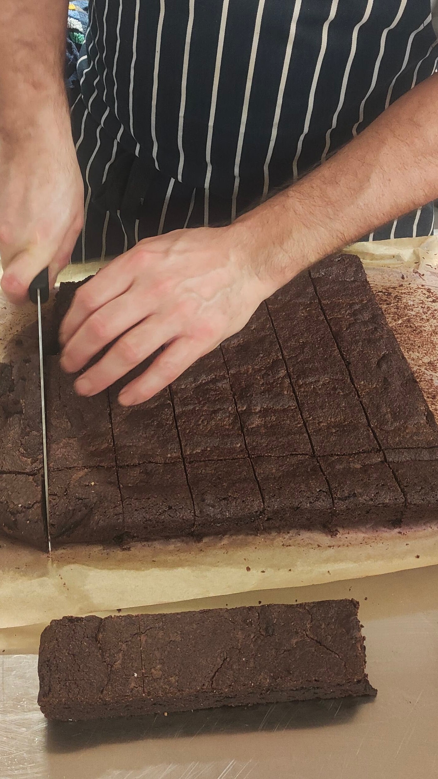 Upės Pievos Farm Chocolate Brownie Cake 300g