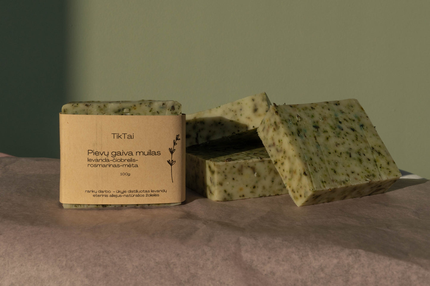 Levanda čiobrelis rosmarinas mėta muilas