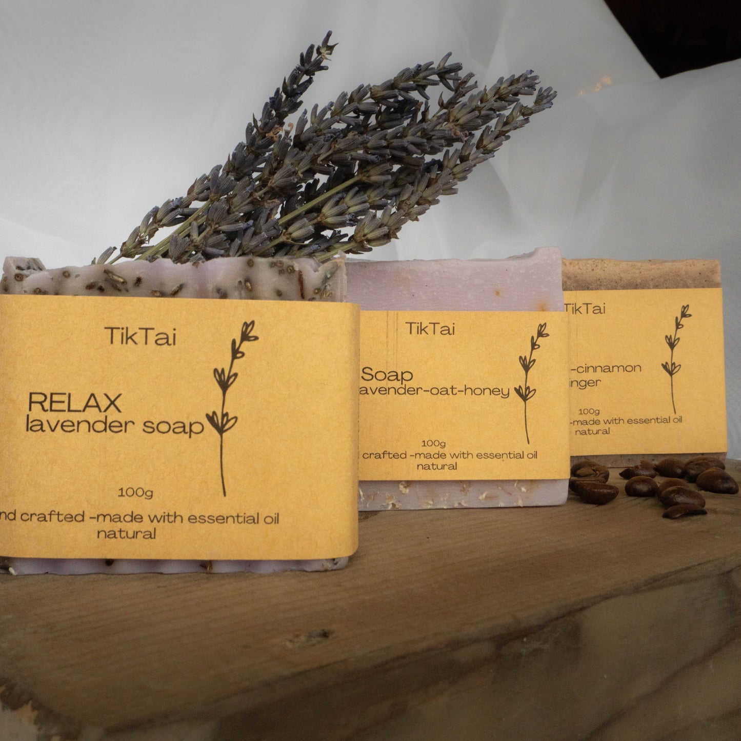 Rankų darbo levandų muilas